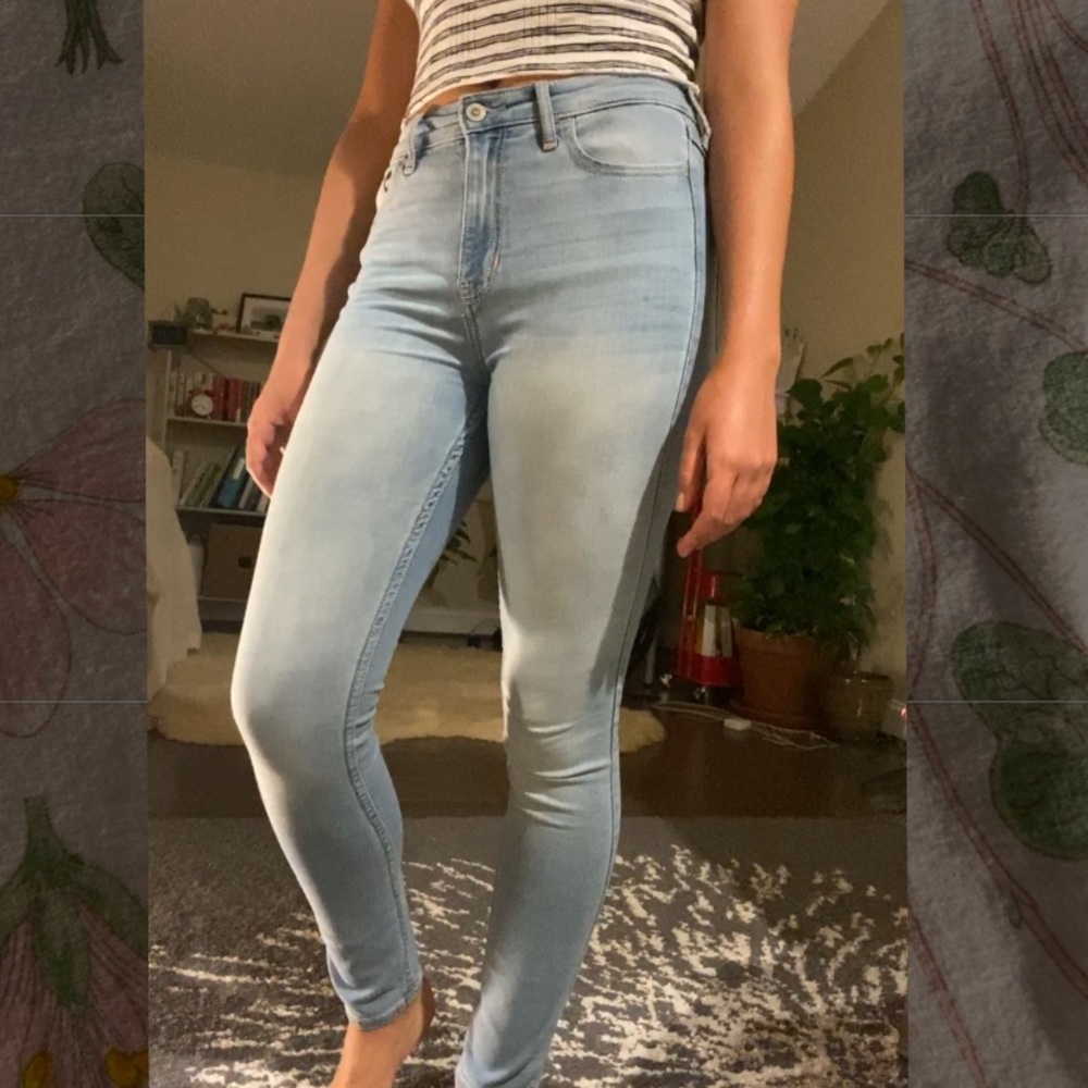 Hi rise super skinny Hollister jeans
